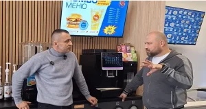 Сергій Перченко (на фото справа) розповідає про свій бізнес